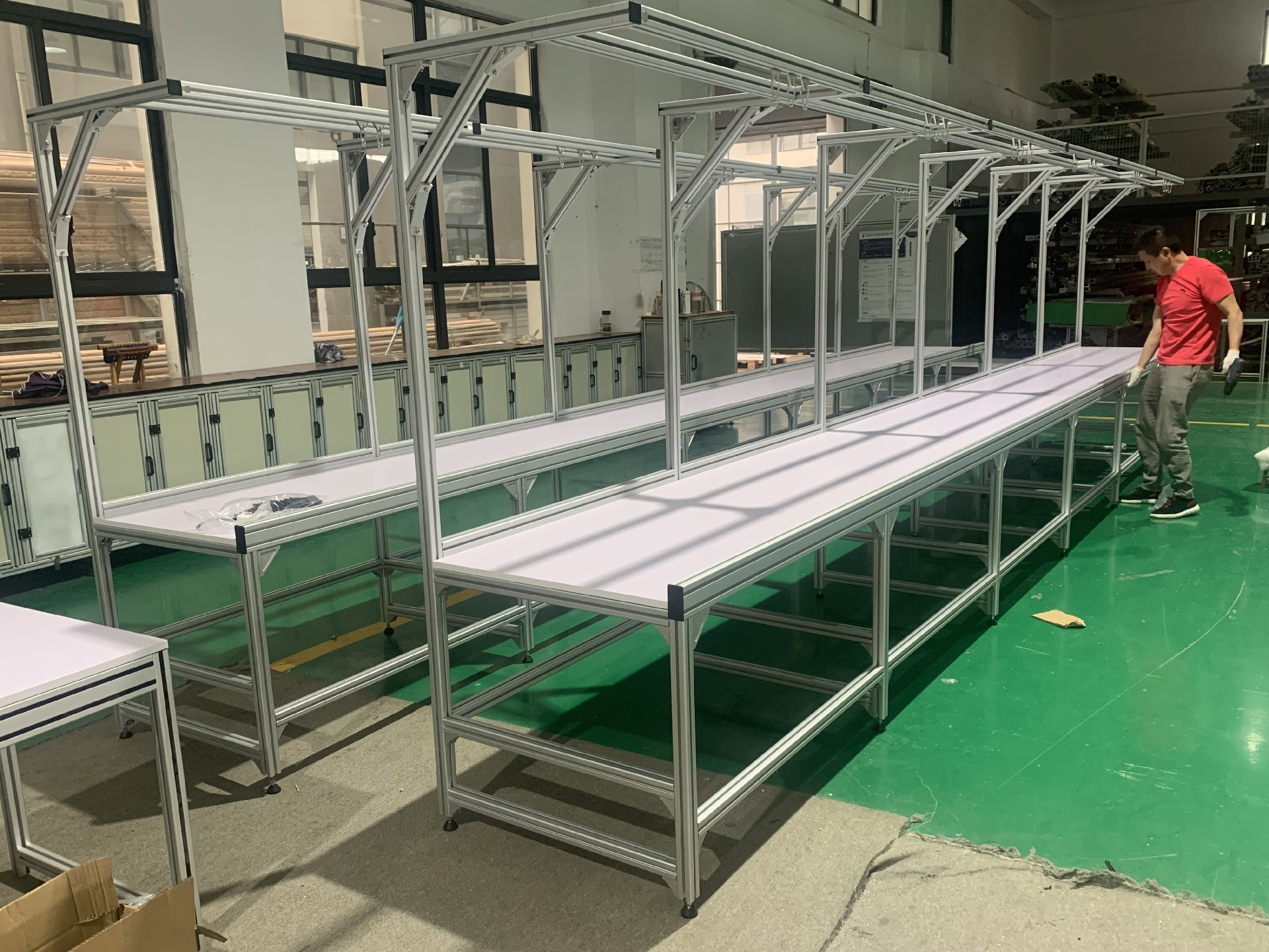 萬(wàn)向球流水線工作臺(tái) 萬(wàn)向球流水線工作臺(tái)