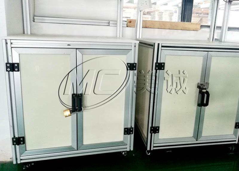 鋁型材儲(chǔ)物柜