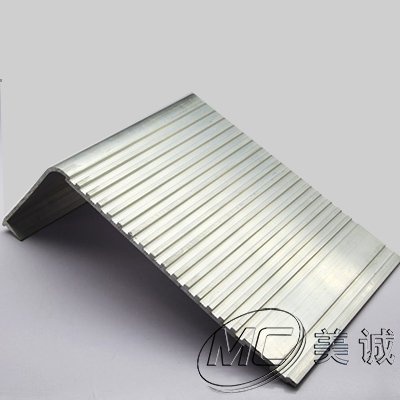 大L型鋁型材 大L型鋁型材