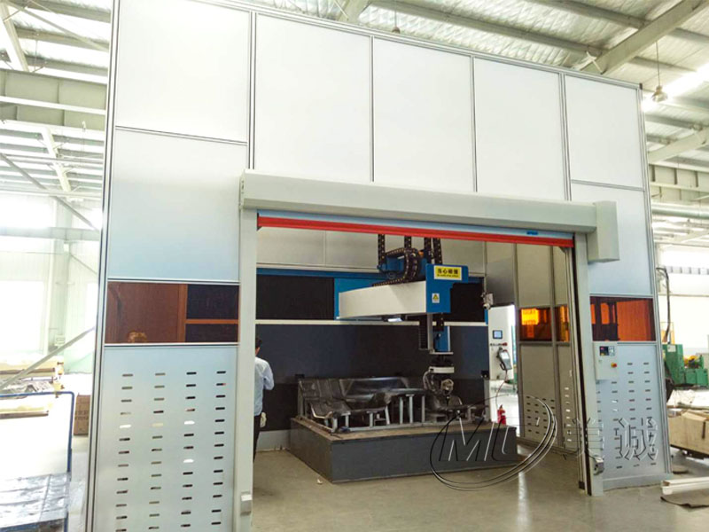 鋁型材機(jī)械設(shè)備防護(hù)罩 鋁型材機(jī)械設(shè)備防護(hù)罩