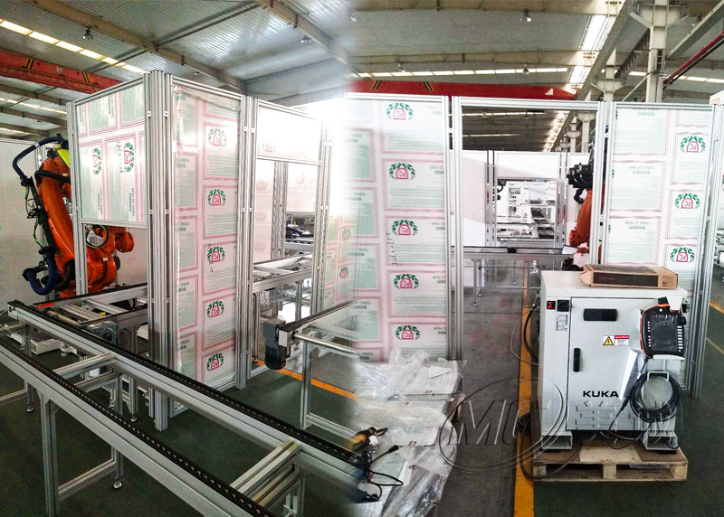 鋁型材機(jī)器人設(shè)備防護(hù)罩 鋁型材機(jī)器人設(shè)備防護(hù)罩