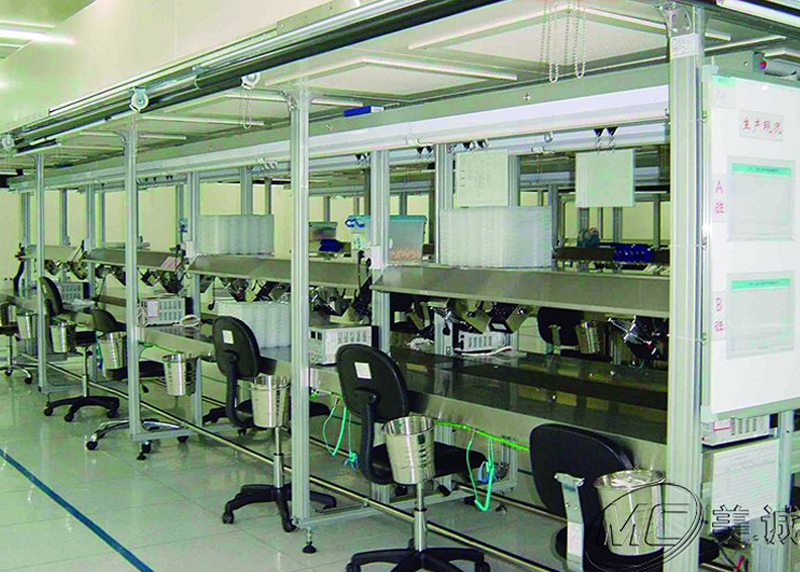 多功能鋁型材工作臺(tái) 多功能鋁型材工作臺(tái)