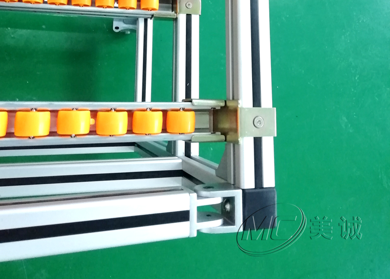 鋁型材流利條輸送架 鋁型材流利條輸送架