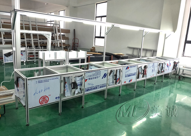 口罩機(jī)流水線(xiàn)工作臺(tái) 口罩機(jī)流水線(xiàn)工作臺(tái)